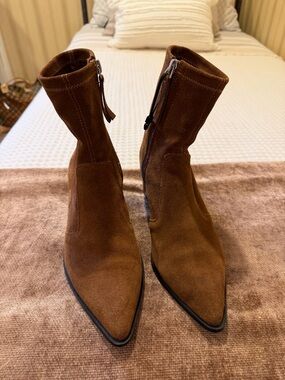 Zara Brown Suede Pointed-Toe Ankle Booties